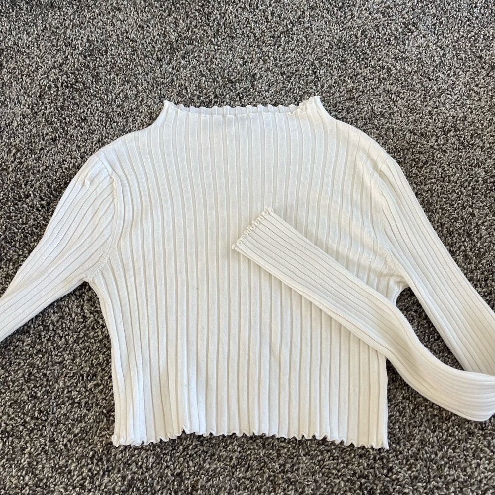 Ribbed mock neck long sleeve